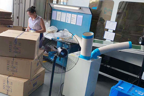 轻工业冷风机是不是压缩机？原本轻工业冷风机的压缩机基本原理而且直观